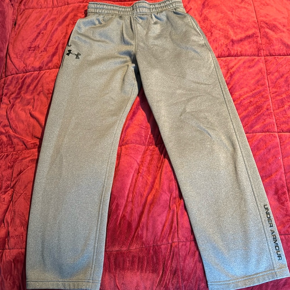 Under armour gray sweatpants